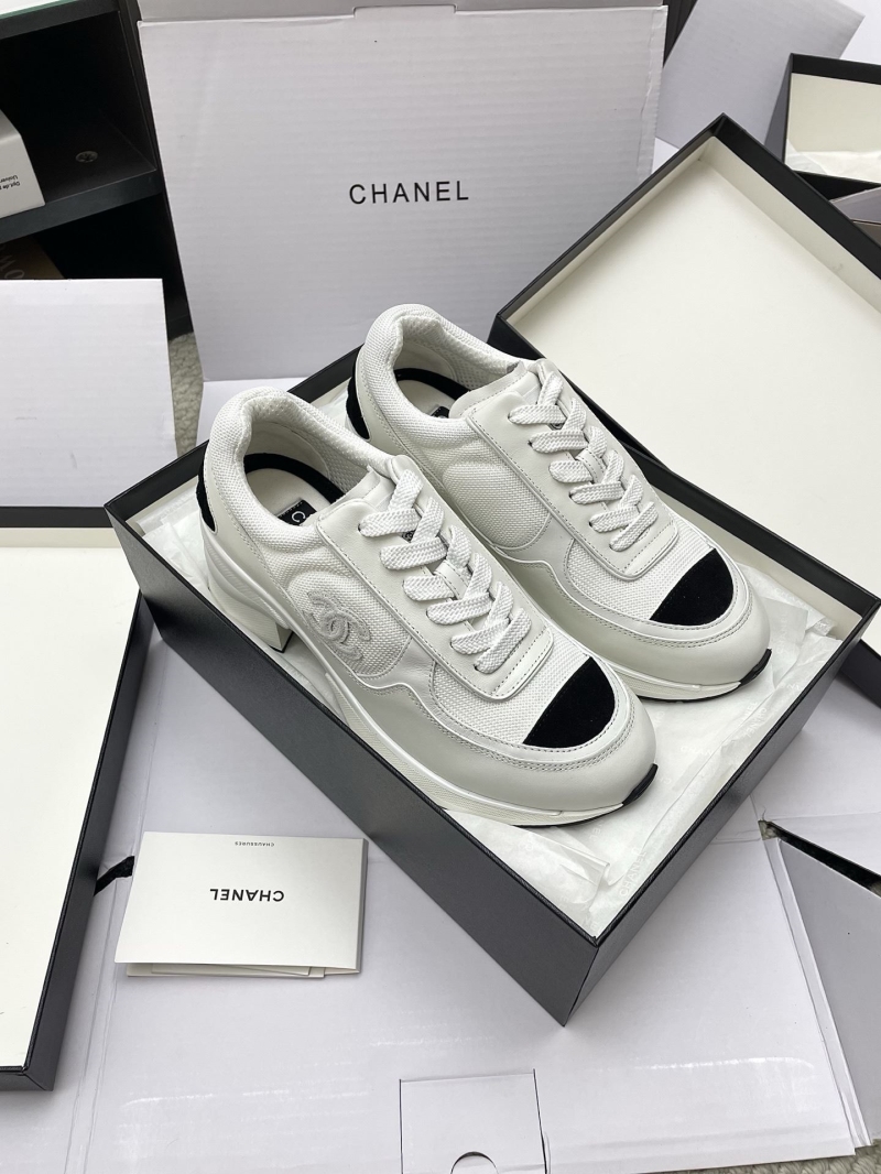 l0vis Vvtt0n loafers